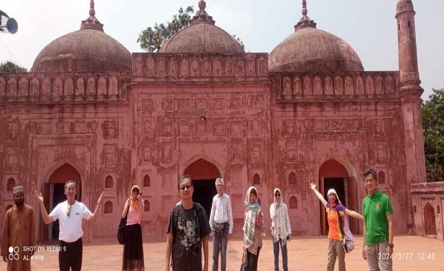 Exploring Muslim heritage in Bangladesh