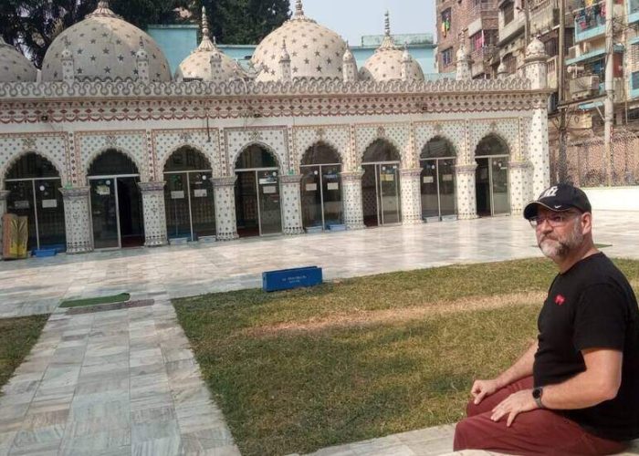 Visiting Star Mosque in Dhaka